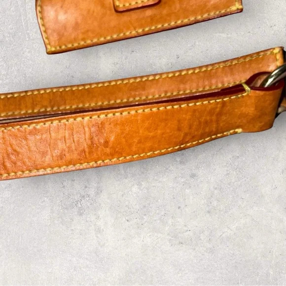 Vintage 2005 Dooney & Bourke Pink and Tan Satchel with Monogram Design - Picture 12 of 15